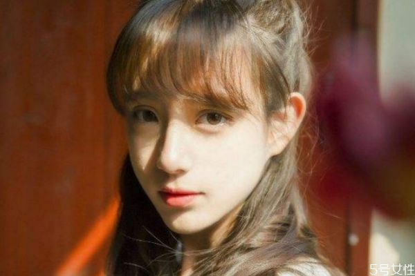 開眼角手術(shù)后怎樣護(hù)理 開眼角手術(shù)后護(hù)理方法 開眼角手術(shù)后怎樣護(hù)理 開眼角手術(shù)后護(hù)理方法