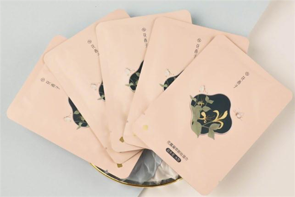 花西子卸妝濕巾哪里買 花西子卸妝濕巾屈臣氏有賣嗎 花西子卸妝濕巾哪里買 花西子卸妝濕巾屈臣氏有賣嗎