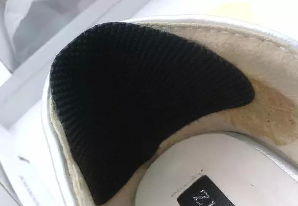 高跟鞋怎么穿可以不掉跟 怎么穿高跟鞋不掉跟 高跟鞋怎么穿可以不掉跟 怎么穿高跟鞋不掉跟