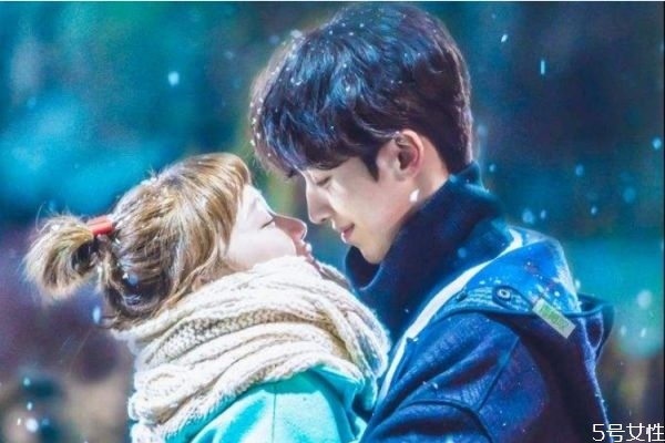 女朋友不理我怎么辦 女朋友不理我怎么哄 女朋友不理我怎么辦 女朋友不理我怎么哄