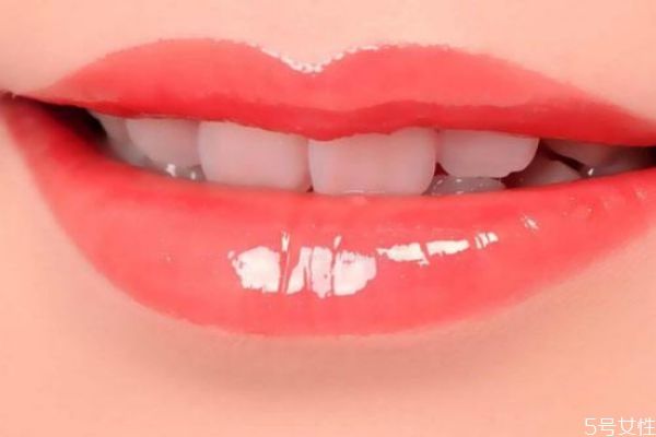 漂唇怎么做 漂唇的方法與步驟 漂唇怎么做 漂唇的方法與步驟