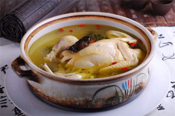 鴨子湯用高壓鍋壓多久 鴨子湯里燉什么好吃