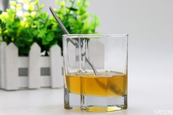 食用蜂蜜的好處 食用蜂蜜的禁忌 食用蜂蜜的好處 食用蜂蜜的禁忌