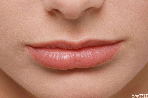 漂唇后怎么保養(yǎng) 做漂唇需要注意什么問(wèn)題 漂唇后怎么保養(yǎng) 做漂唇需要注意什么問(wèn)題