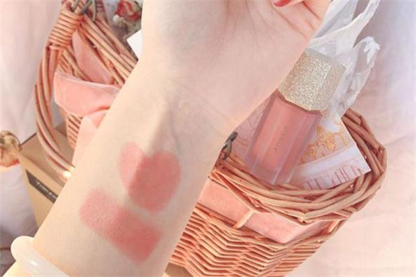 柏瑞美液體腮紅多少錢 柏瑞美液體腮紅怎么選 柏瑞美液體腮紅多少錢 柏瑞美液體腮紅怎么選