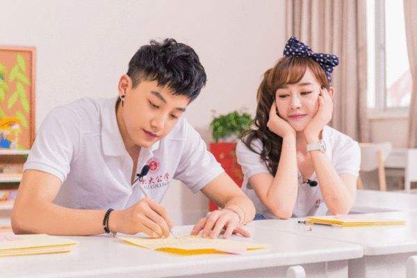 追求完美愛情的人是什么心理 女性搭訕男性技巧 追求完美愛情的人是什么心理 女性搭訕男性技巧