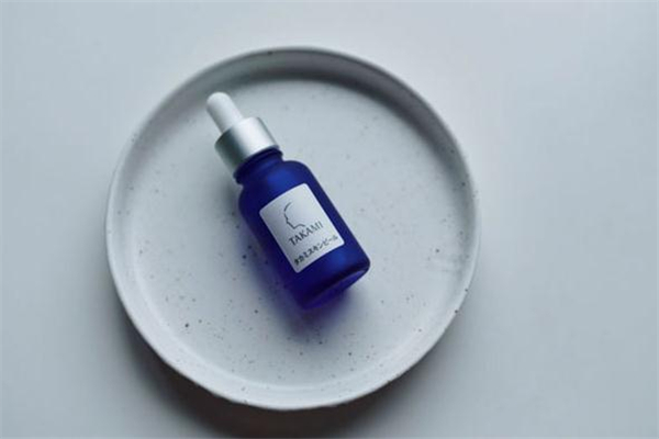 takami小藍瓶孕婦可以用嗎 takami小藍瓶成分 takami小藍瓶孕婦可以用嗎 takami小藍瓶成分