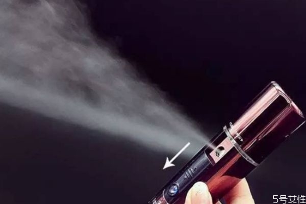 噴霧補水儀為什么只能用礦泉水 使用噴霧補水儀注意事項 噴霧補水儀為什么只能用礦泉水 使用噴霧補水儀注意事項