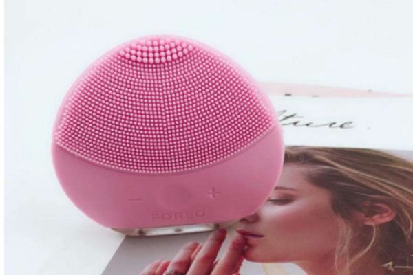 不同膚質(zhì)如何選擇luna洗臉儀 采用安全親膚硅膠 不同膚質(zhì)如何選擇luna洗臉儀 采用安全親膚硅膠