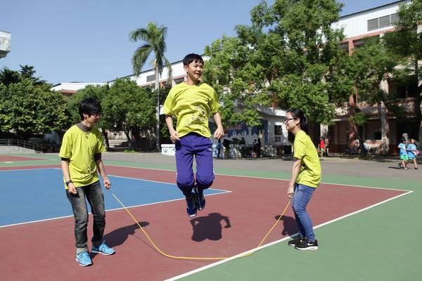 跳繩能改善臉部皮膚嗎 跳繩可以改善皮膚松弛嗎 跳繩能改善臉部皮膚嗎 跳繩可以改善皮膚松弛嗎