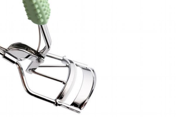 名創(chuàng)優(yōu)品睫毛夾好用嗎 名創(chuàng)優(yōu)品睫毛夾的正確用法 名創(chuàng)優(yōu)品睫毛夾好用嗎 名創(chuàng)優(yōu)品睫毛夾的正確用法