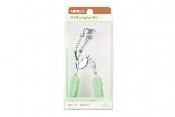 名創(chuàng)優(yōu)品睫毛夾好用嗎 名創(chuàng)優(yōu)品睫毛夾的正確用法 名創(chuàng)優(yōu)品睫毛夾好用嗎 名創(chuàng)優(yōu)品睫毛夾的正確用法