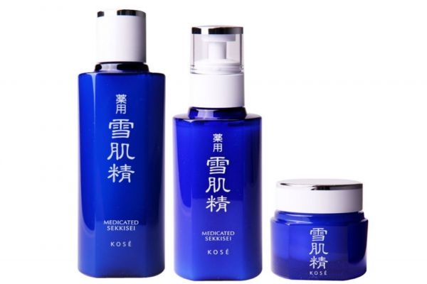 雪肌精化妝水有什么作用呢 雪肌精化妝水怎么使用呢 雪肌精化妝水有什么作用呢 雪肌精化妝水怎么使用呢