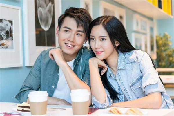 放不下一個(gè)人是什么感覺 如何判斷你放不下一個(gè)人 放不下一個(gè)人是什么感覺 如何判斷你放不下一個(gè)人