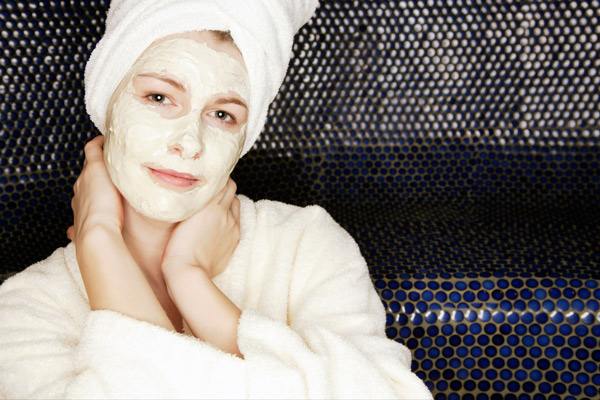 孕婦初期能敷面膜嗎 孕婦貼什么樣的面膜好 孕婦初期能敷面膜嗎 孕婦貼什么樣的面膜好