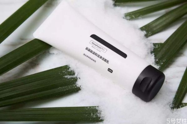 如何挑選洗面奶呢 挑選洗面奶的方法有什么呢 如何挑選洗面奶呢 挑選洗面奶的方法有什么呢