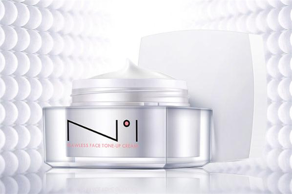 芙蓉肌素顏霜怎么樣 芙蓉肌素顏霜好用嗎 芙蓉肌素顏霜怎么樣 芙蓉肌素顏霜好用嗎