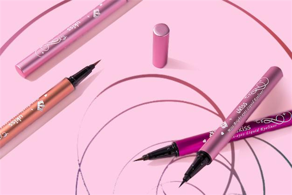 ukiss眼線筆多少錢 ukiss眼線筆好用嗎 ukiss眼線筆多少錢 ukiss眼線筆好用嗎