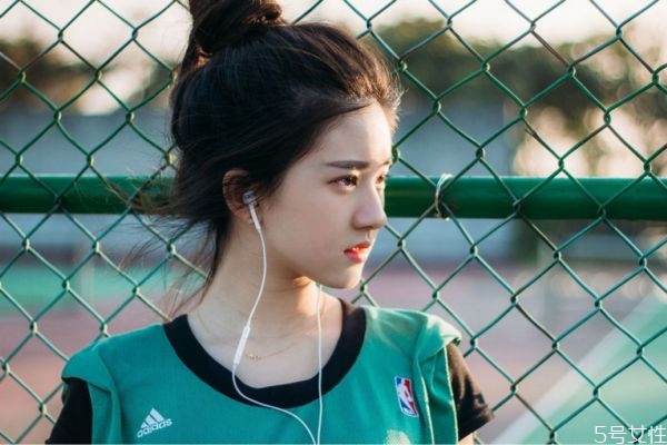 直男癌在戀愛(ài)中的表現(xiàn) 直男癌對(duì)待真愛(ài)的表現(xiàn) 直男癌在戀愛(ài)中的表現(xiàn) 直男癌對(duì)待真愛(ài)的表現(xiàn)