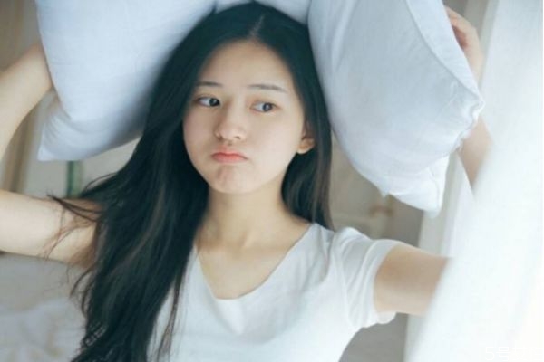 直男癌在戀愛(ài)中的表現(xiàn) 直男癌對(duì)待真愛(ài)的表現(xiàn) 直男癌在戀愛(ài)中的表現(xiàn) 直男癌對(duì)待真愛(ài)的表現(xiàn)