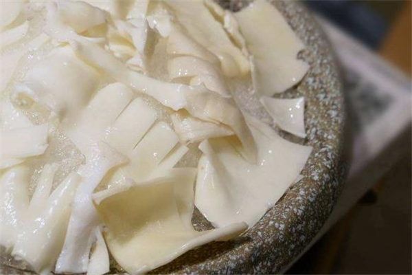 孕婦可以吃黃喉嗎 孕婦吃黃喉有什么營(yíng)養(yǎng)價(jià)值 孕婦可以吃黃喉嗎 孕婦吃黃喉有什么營(yíng)養(yǎng)價(jià)值