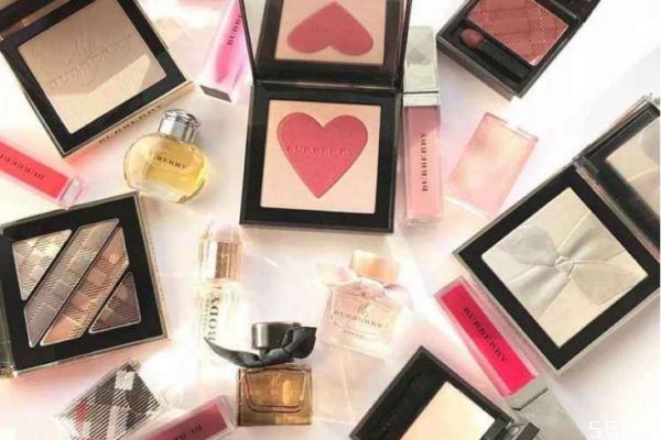 高光應(yīng)該怎么化呢 高光應(yīng)該化在哪里呢 高光應(yīng)該怎么化呢 高光應(yīng)該化在哪里呢