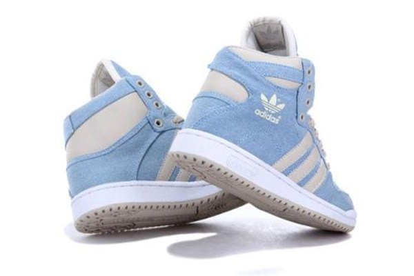 高幫鞋配什么長(zhǎng)度的襪子 襪子怎么搭配好看 高幫鞋配什么長(zhǎng)度的襪子 襪子怎么搭配好看