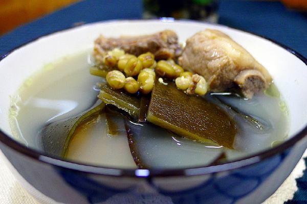 海帶燉豬腳可以長(zhǎng)期吃嗎 海帶燉豬腳多久吃一次較好 海帶燉豬腳可以長(zhǎng)期吃嗎 海帶燉豬腳多久吃一次較好