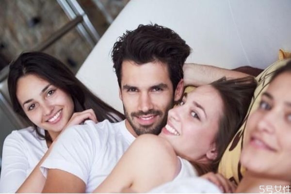 丈夫出軌女性怎么辦呢 妻子是否應(yīng)該原諒出軌的丈夫呢 丈夫出軌女性怎么辦呢 妻子是否應(yīng)該原諒出軌的丈夫呢