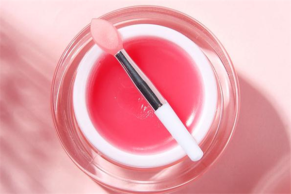 treechada唇膜怎么樣 treechada唇膜和cb唇膜哪個(gè)好 treechada唇膜怎么樣 treechada唇膜和cb唇膜哪個(gè)好