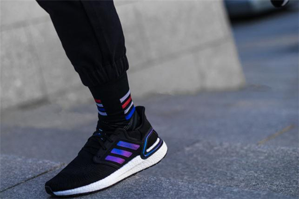 adidas ultraboost 20測評 阿迪達(dá)斯ub20多少錢 adidas ultraboost 20測評 阿迪達(dá)斯ub20多少錢
