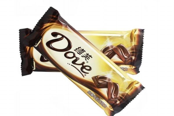 牛奶巧克力是什么樣子呢 牛奶巧克力的做法是什么呢 牛奶巧克力是什么樣子呢 牛奶巧克力的做法是什么呢