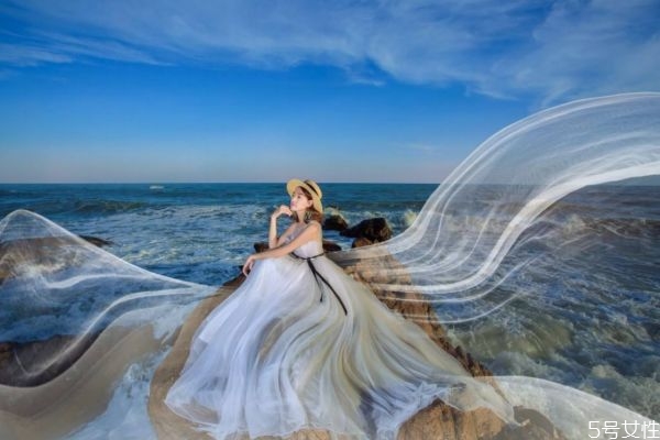 老婆外遇表現(xiàn)是什么 老婆出軌的幾種特征 老婆外遇表現(xiàn)是什么 老婆出軌的幾種特征