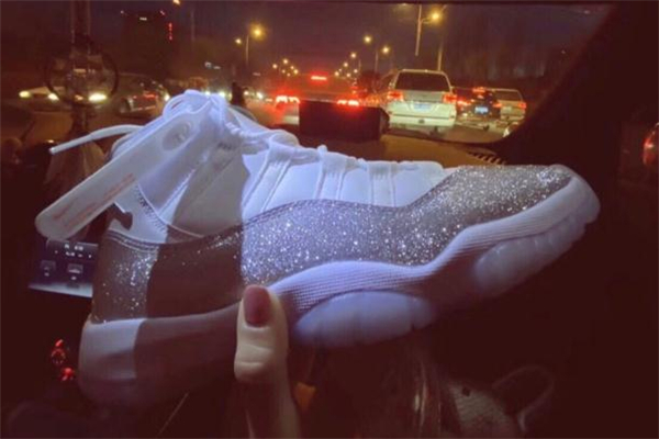 aj11滿天星為什么是婚鞋 aj11滿天星寓意 aj11滿天星為什么是婚鞋 aj11滿天星寓意