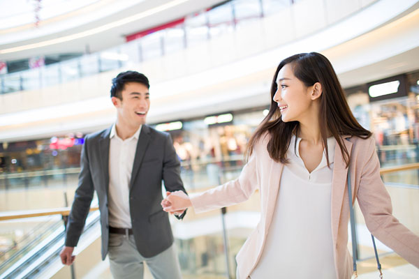 見家長應(yīng)該先見哪一方 男方先見家長是為什么 見家長應(yīng)該先見哪一方 男方先見家長是為什么