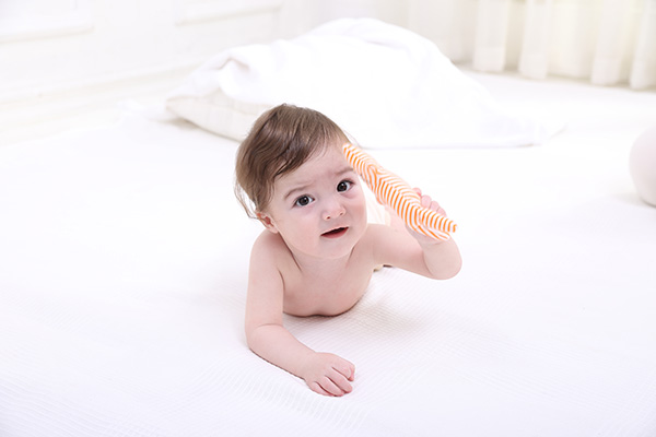 如何給鼠年寶寶取男女通用小名 鼠年寶寶男女通用小名推薦 如何給鼠年寶寶取男女通用小名 鼠年寶寶男女通用小名推薦