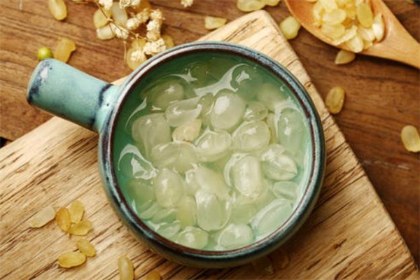 皂角米保質(zhì)期多長(zhǎng)時(shí)間 皂角米放了一年還能吃嗎 皂角米保質(zhì)期多長(zhǎng)時(shí)間 皂角米放了一年還能吃嗎