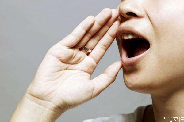 為什么排卵期會出血呢 造成出血的原因有什么呢 為什么排卵期會出血呢 造成出血的原因有什么呢