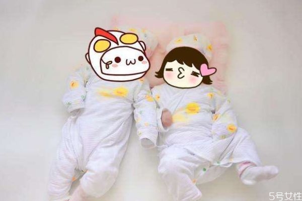 龍鳳胎如何起名字呢 應(yīng)該什么時候起名字比較好呢 龍鳳胎如何起名字呢 應(yīng)該什么時候起名字比較好呢