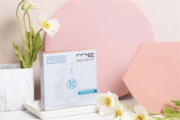 美即奶皮面膜有熒光劑嗎 美即奶皮面膜會悶痘嗎 美即奶皮面膜有熒光劑嗎 美即奶皮面膜會悶痘嗎