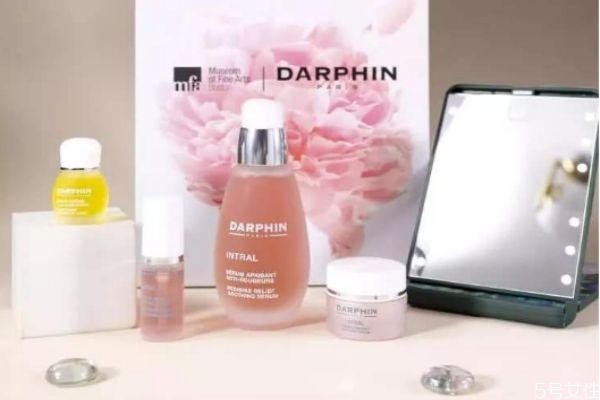 darphin小粉瓶精華液怎么樣 朵梵多效舒緩小粉瓶精華 darphin小粉瓶精華液怎么樣 朵梵多效舒緩小粉瓶精華