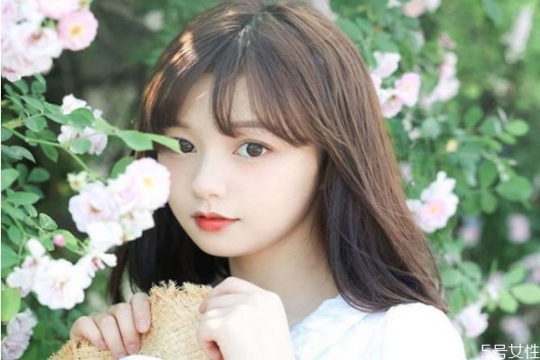 約會(huì)初次見面聊什么 第一次約會(huì)該說(shuō)啥