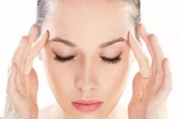 油性皮膚應該怎么護理呢 油性皮膚護理方法有什么呢 油性皮膚應該怎么護理呢 油性皮膚護理方法有什么呢