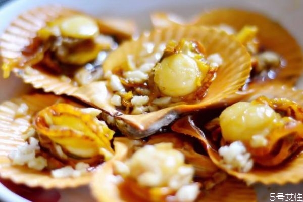 扇貝不能和什么一起吃呢 扇貝肉里面的黑東西能吃嗎 扇貝不能和什么一起吃呢 扇貝肉里面的黑東西能吃嗎