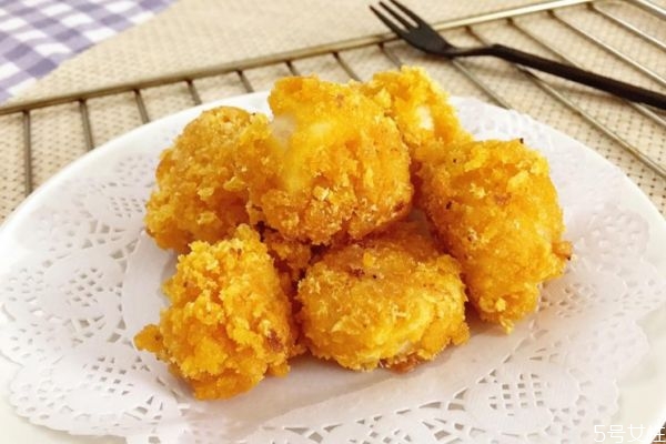 什么是炸牛奶呢 炸牛奶有什么營養(yǎng)價值呢 什么是炸牛奶呢 炸牛奶有什么營養(yǎng)價值呢