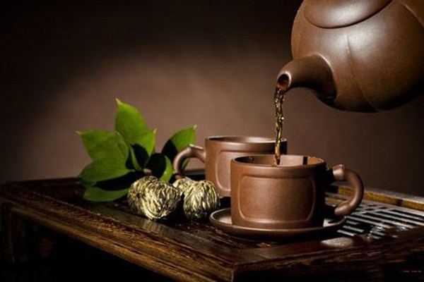 發(fā)燒時能喝濃茶嗎 發(fā)燒時能喝什么飲品 發(fā)燒時能喝濃茶嗎 發(fā)燒時能喝什么飲品