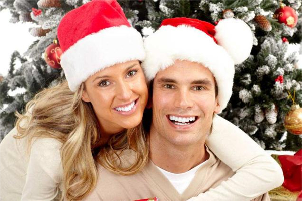 平安夜送女友什么禮物合適 平安夜給女友送什么禮物好 平安夜送女友什么禮物合適 平安夜給女友送什么禮物好