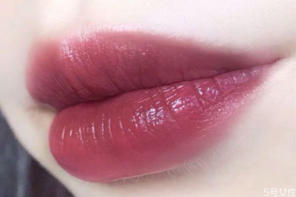 mac漸變口紅408好看嗎 mac口紅408色號(hào)真人試色 mac漸變口紅408好看嗎 mac口紅408色號(hào)真人試色