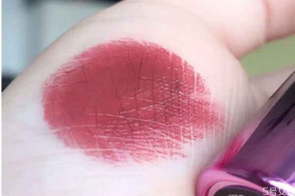 mac漸變口紅408好看嗎 mac口紅408色號(hào)真人試色 mac漸變口紅408好看嗎 mac口紅408色號(hào)真人試色