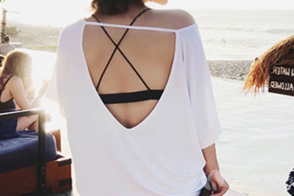 美背內(nèi)衣有哪些穿法 美背內(nèi)衣什么時候穿好 美背內(nèi)衣有哪些穿法 美背內(nèi)衣什么時候穿好